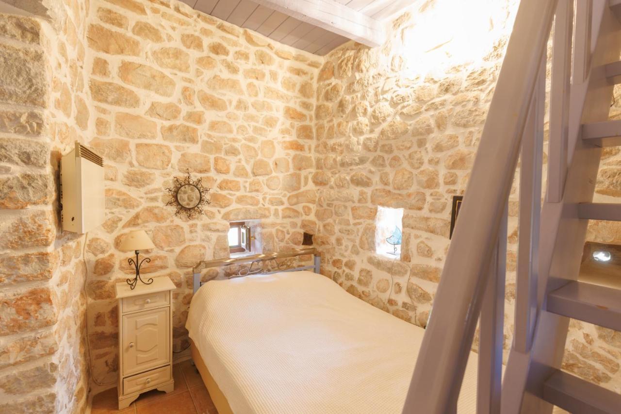 Katafigi Apartment Pírgos Dhiroú Bagian luar foto
